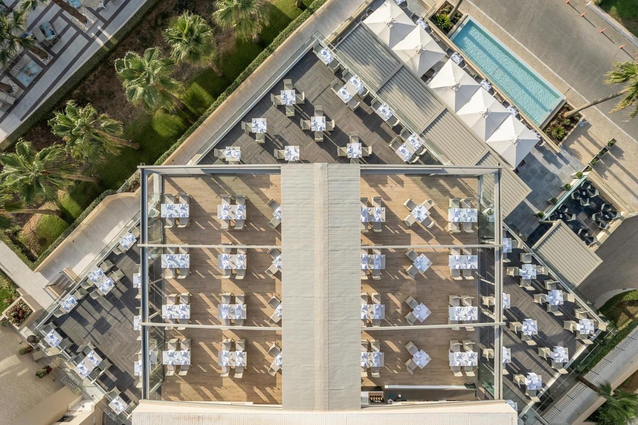 ポルト プラタニアス ビーチ リゾート&スパ Platanés エクステリア 写真 The rooftop pool at the W Scottsdale