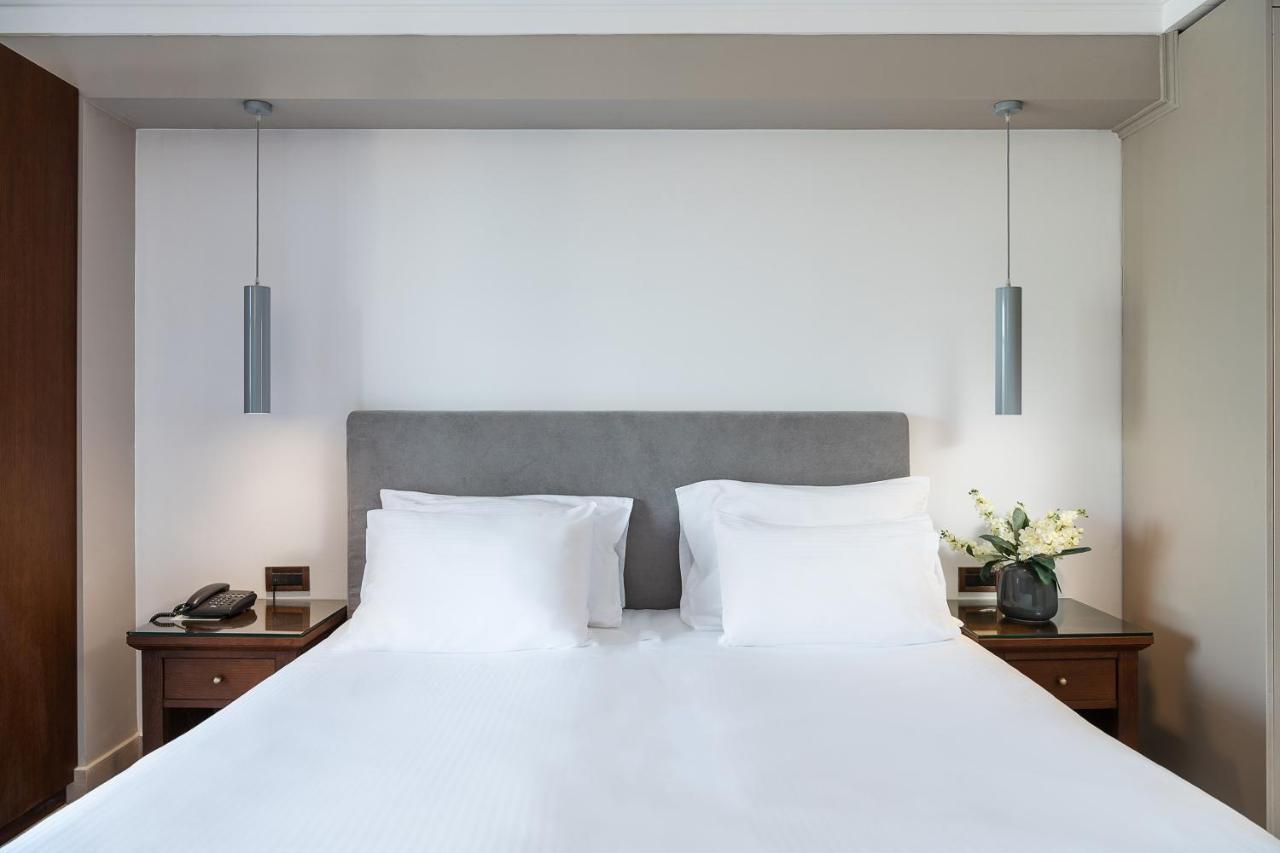 ポルト プラタニアス ビーチ リゾート&スパ Platanés エクステリア 写真 A bedroom at the hotel